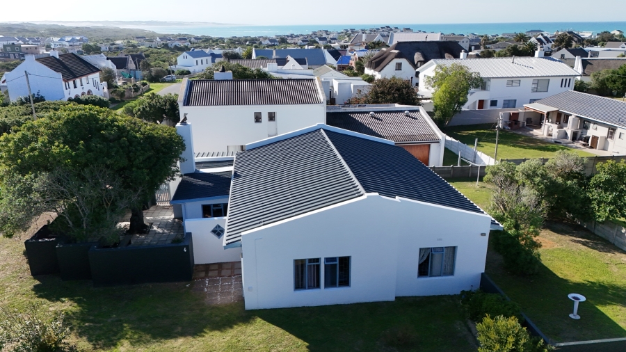 4 Bedroom Property for Sale in Arniston Western Cape
